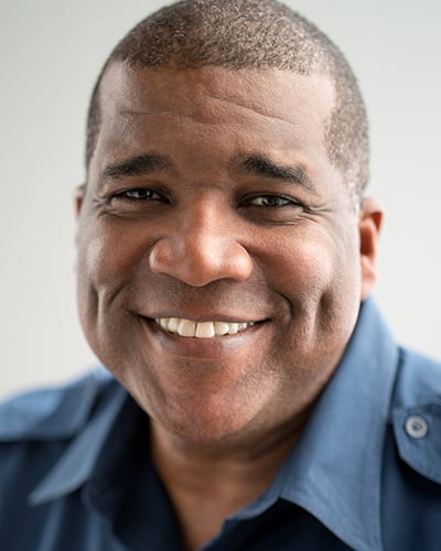 Curt Menefee, Award-winning television personality