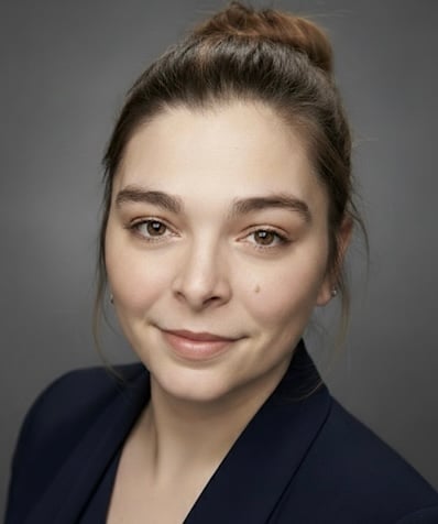 Delia Shurden Headshot