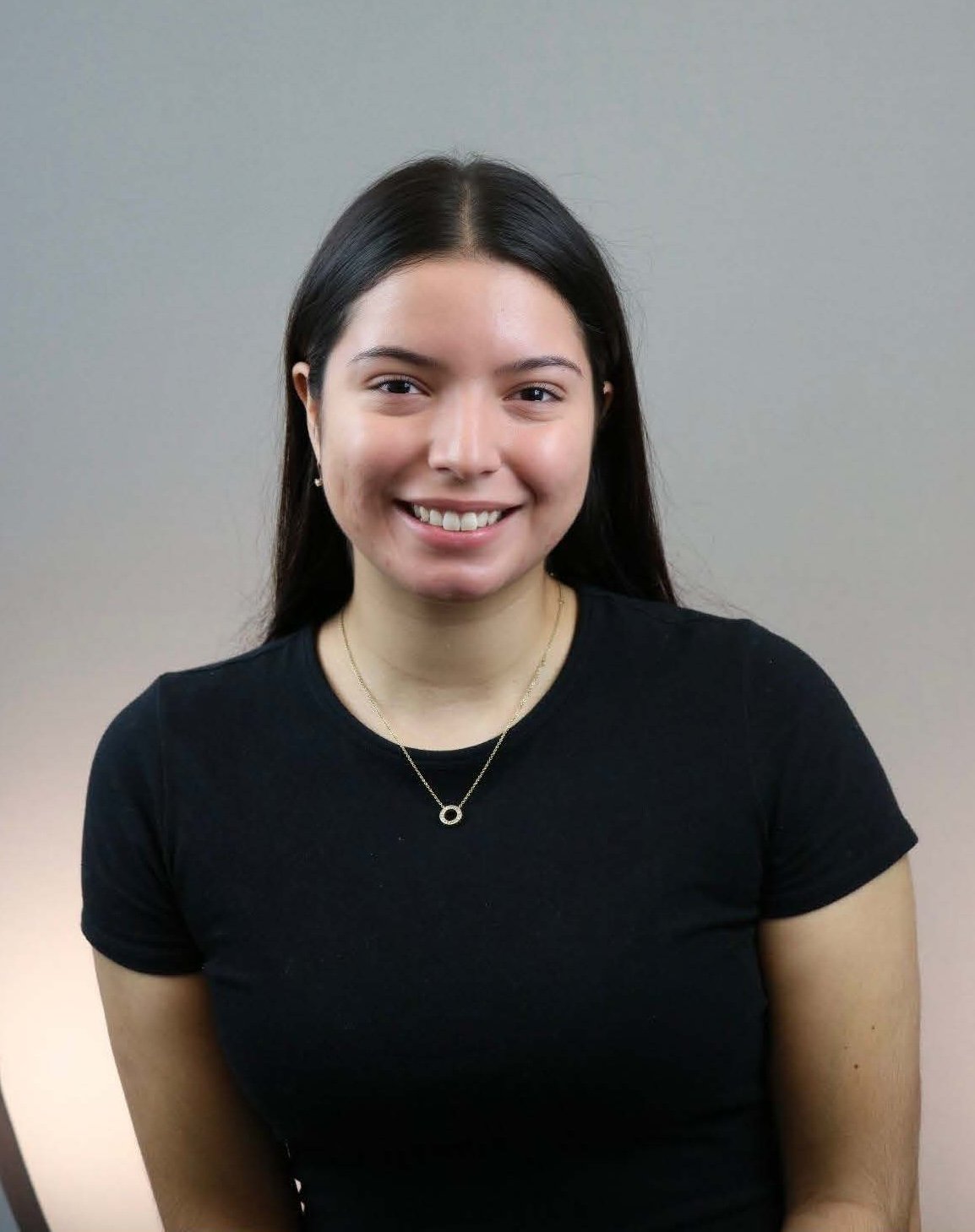 Emily Rojas Headshot