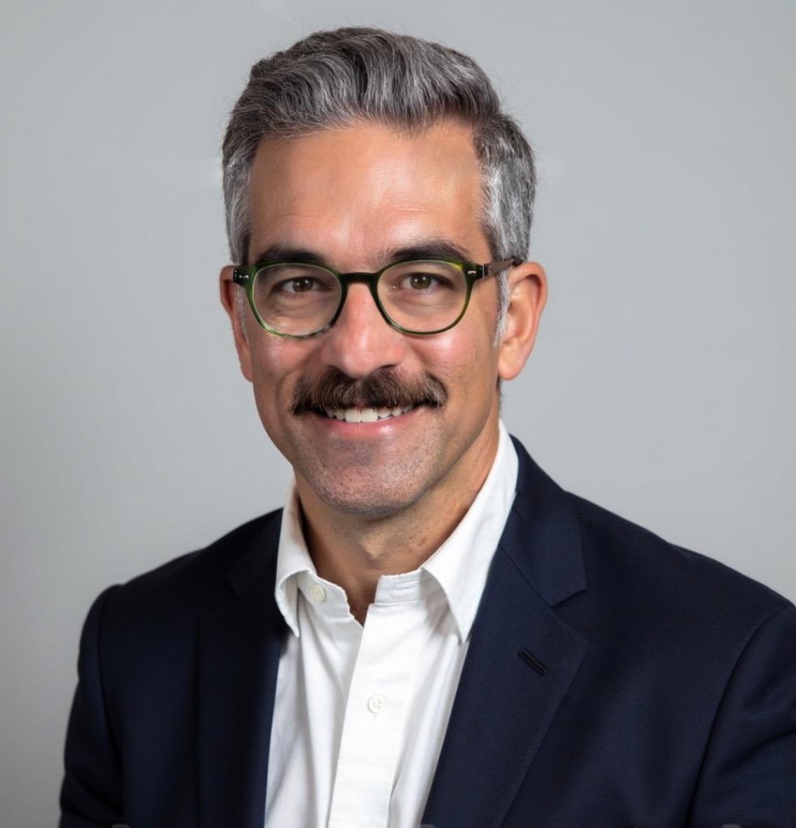 Marcos Acosta Headshot