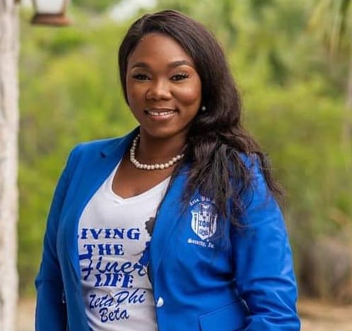 Elkia Coakley Headshot